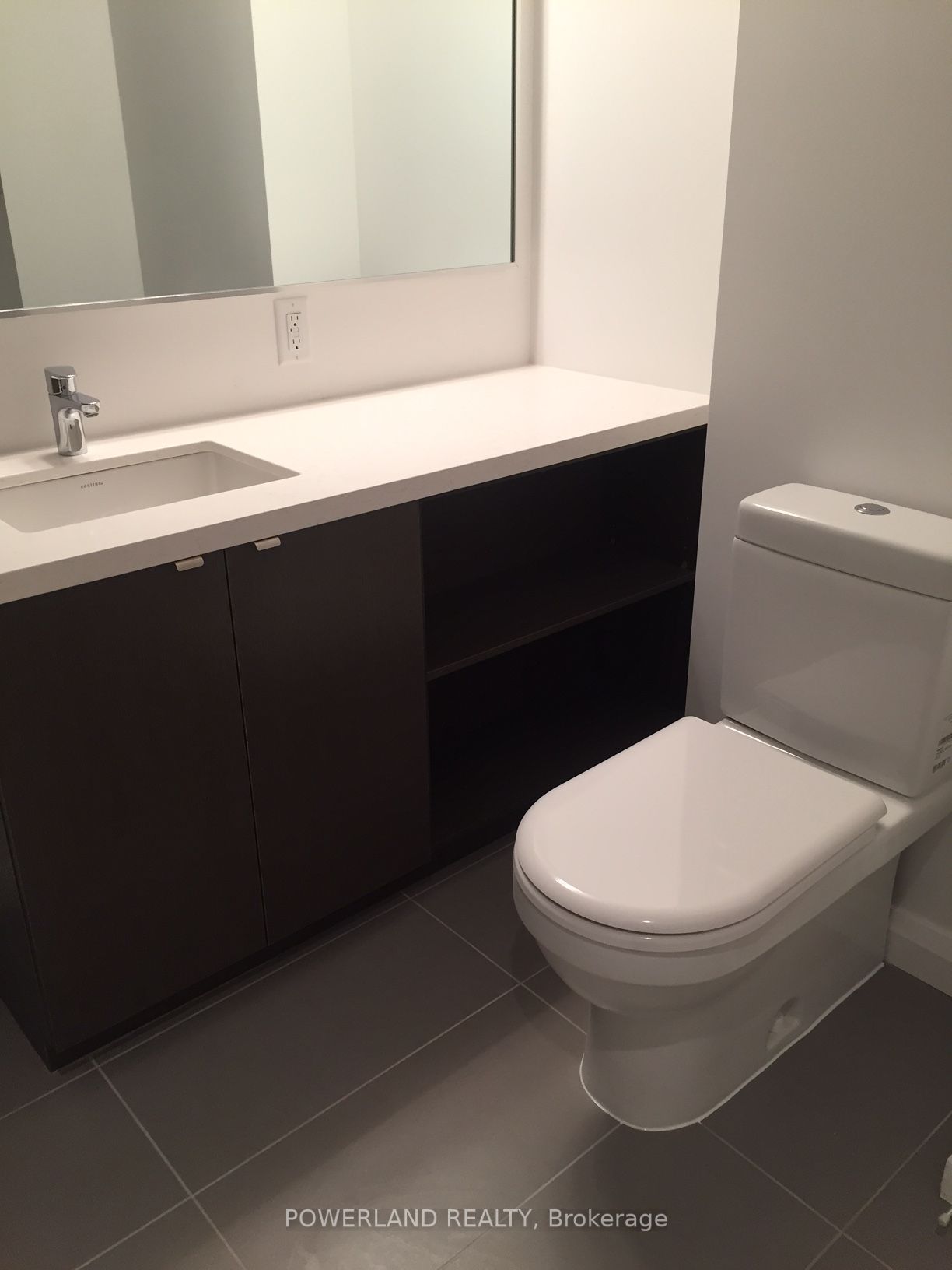 155 Yorkville Ave, #2111