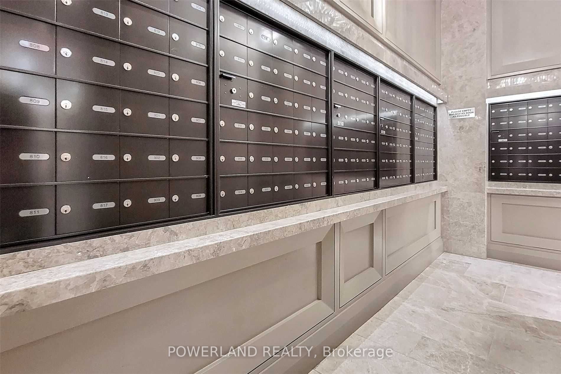 155 Yorkville Ave, #2111