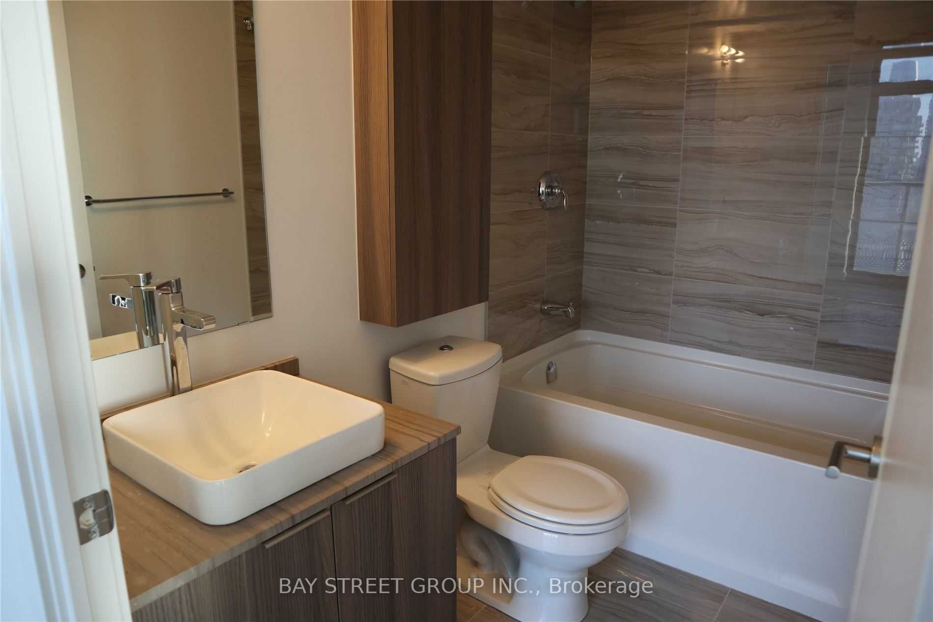 11 Wellesley Street W, #2908
