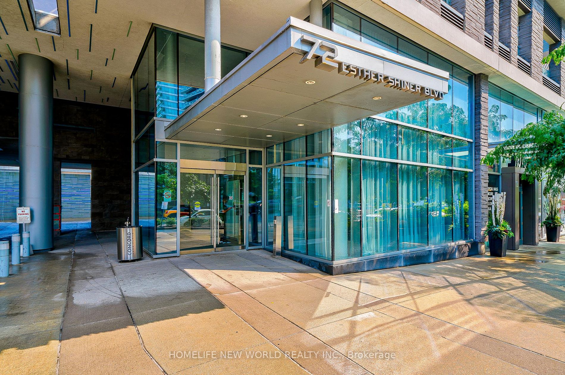 72 Esther Shiner Blvd, #1515