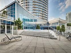 8 York St, #2704