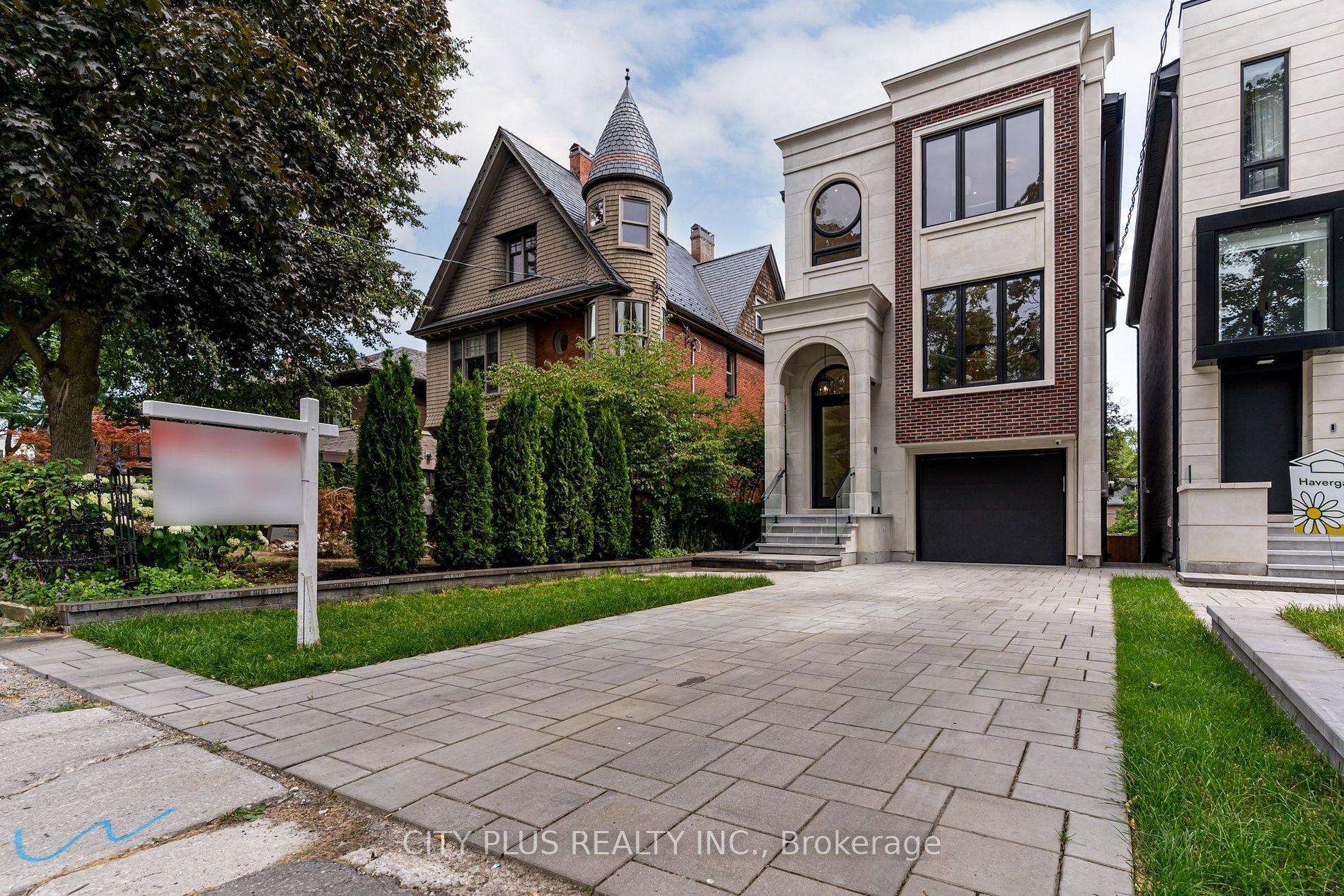 119 Glengrove Ave W