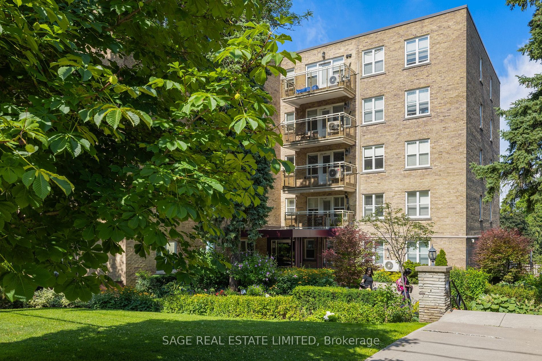 2603 Bathurst St, #601