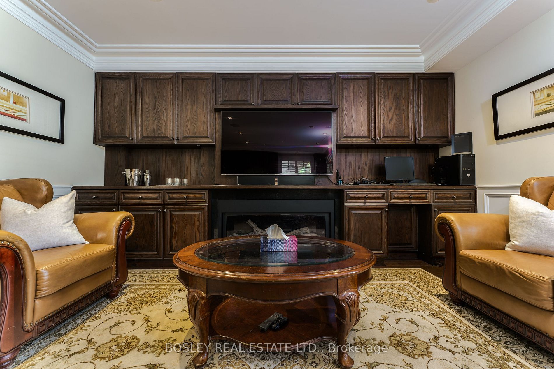52 Donegall Dr