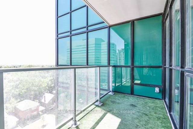 11 Bogert Avenue #702