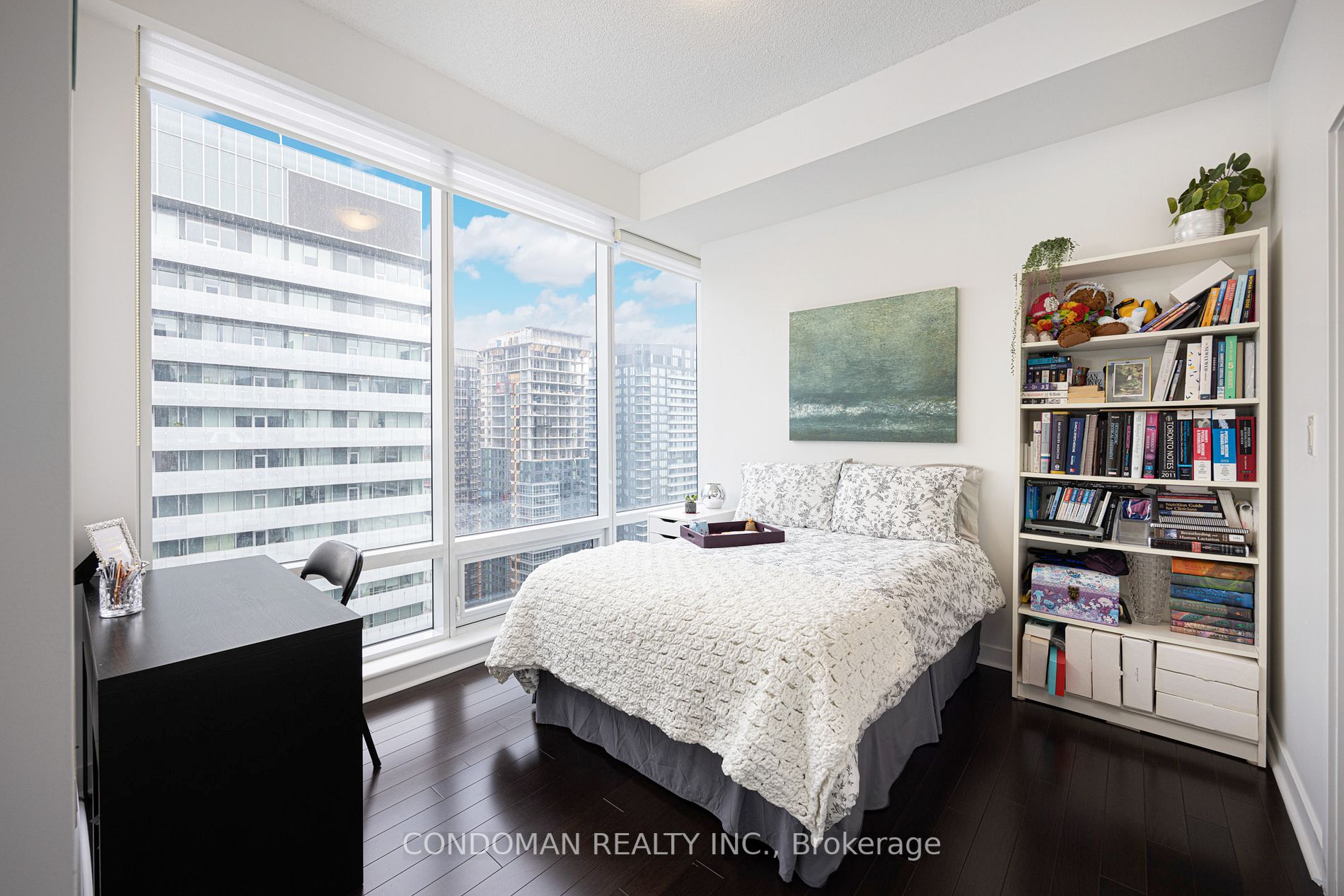 295 Adelaide St, #4407