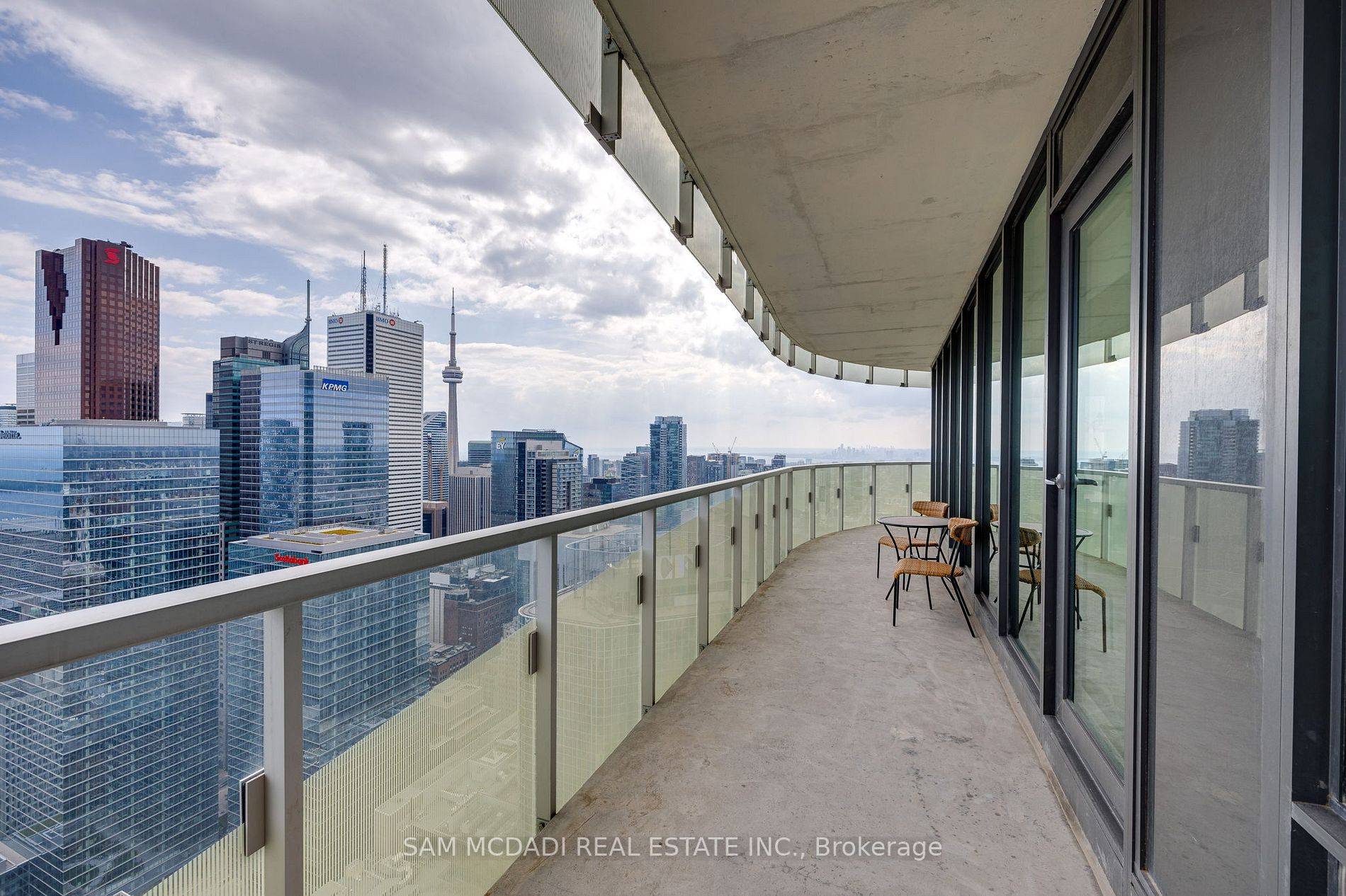 197 Yonge St, #5409