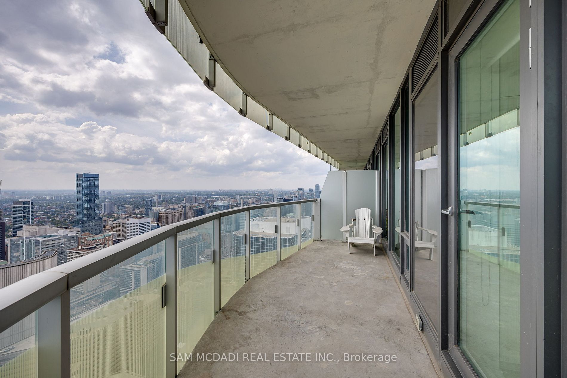 197 Yonge St, #5409