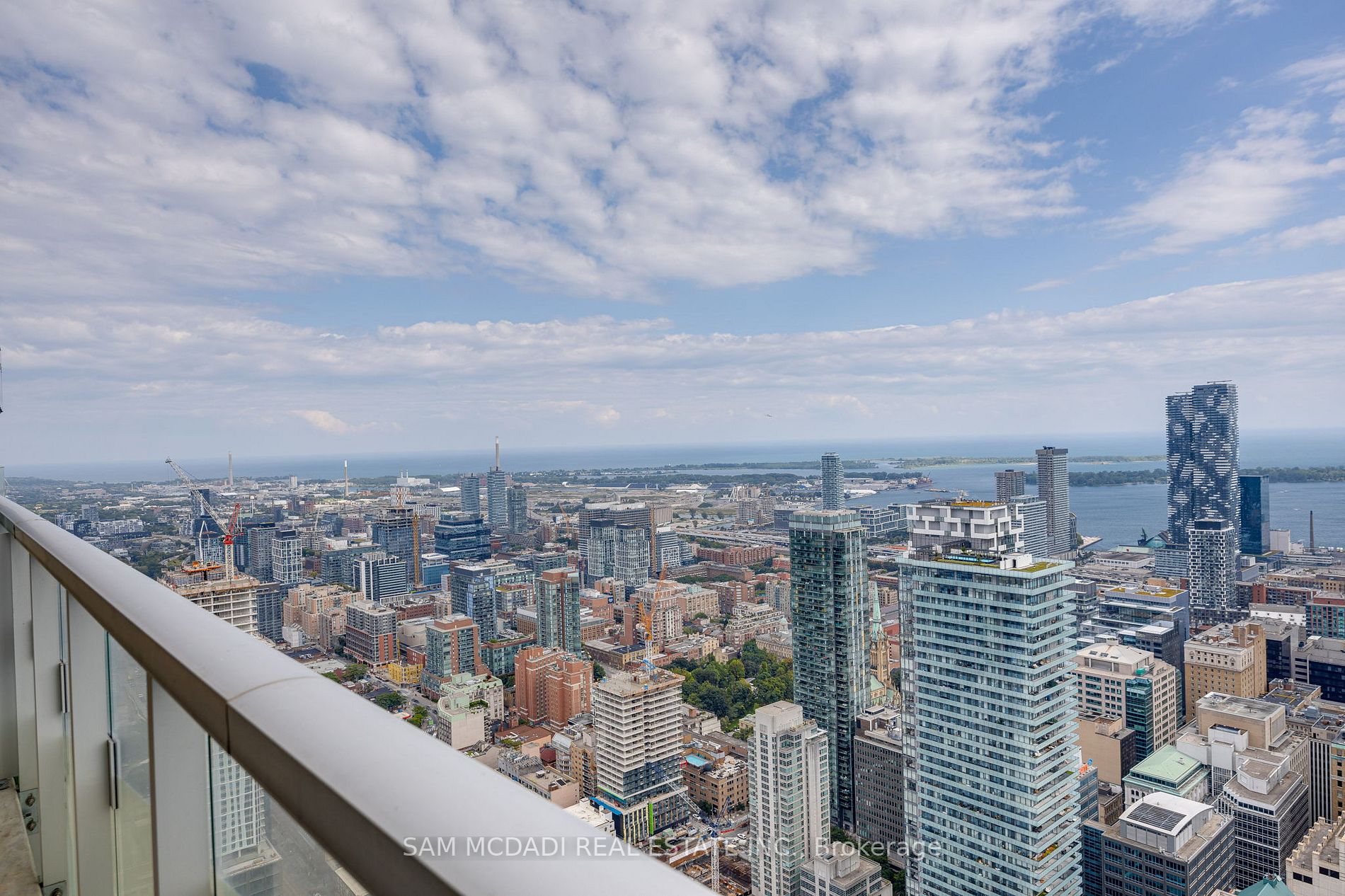 197 Yonge St, #5409