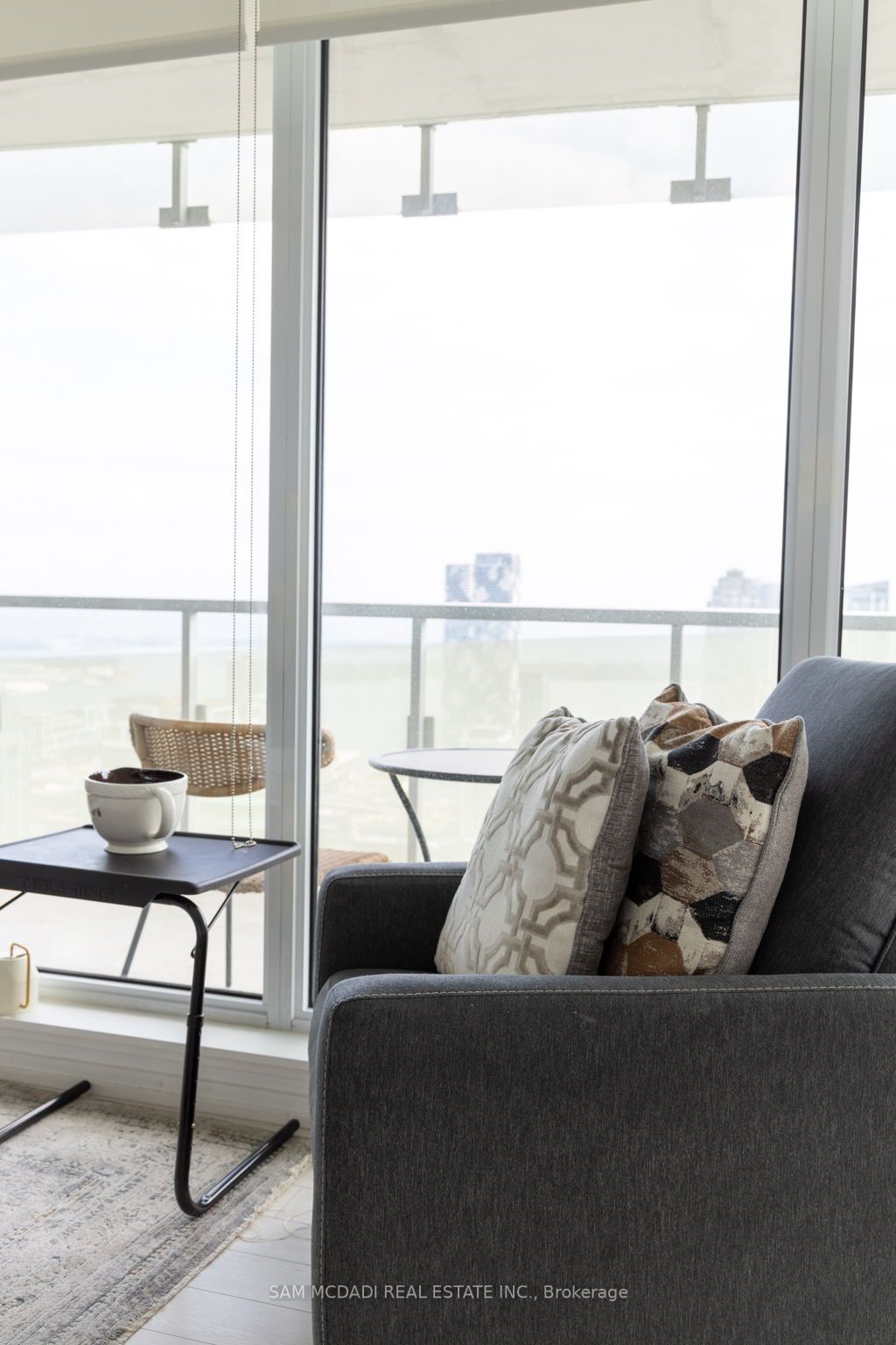 197 Yonge St, #5409