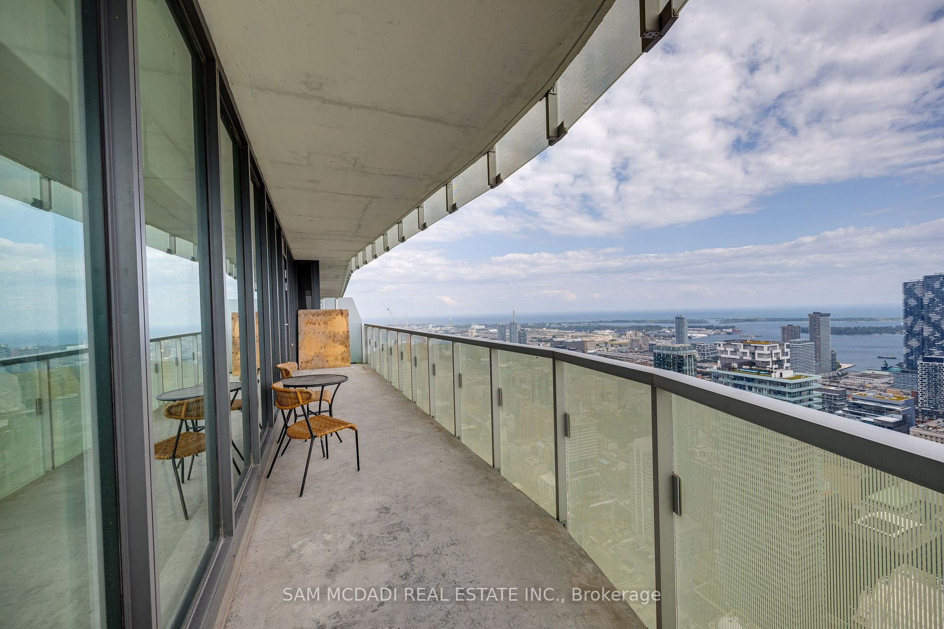 197 Yonge St, #5409