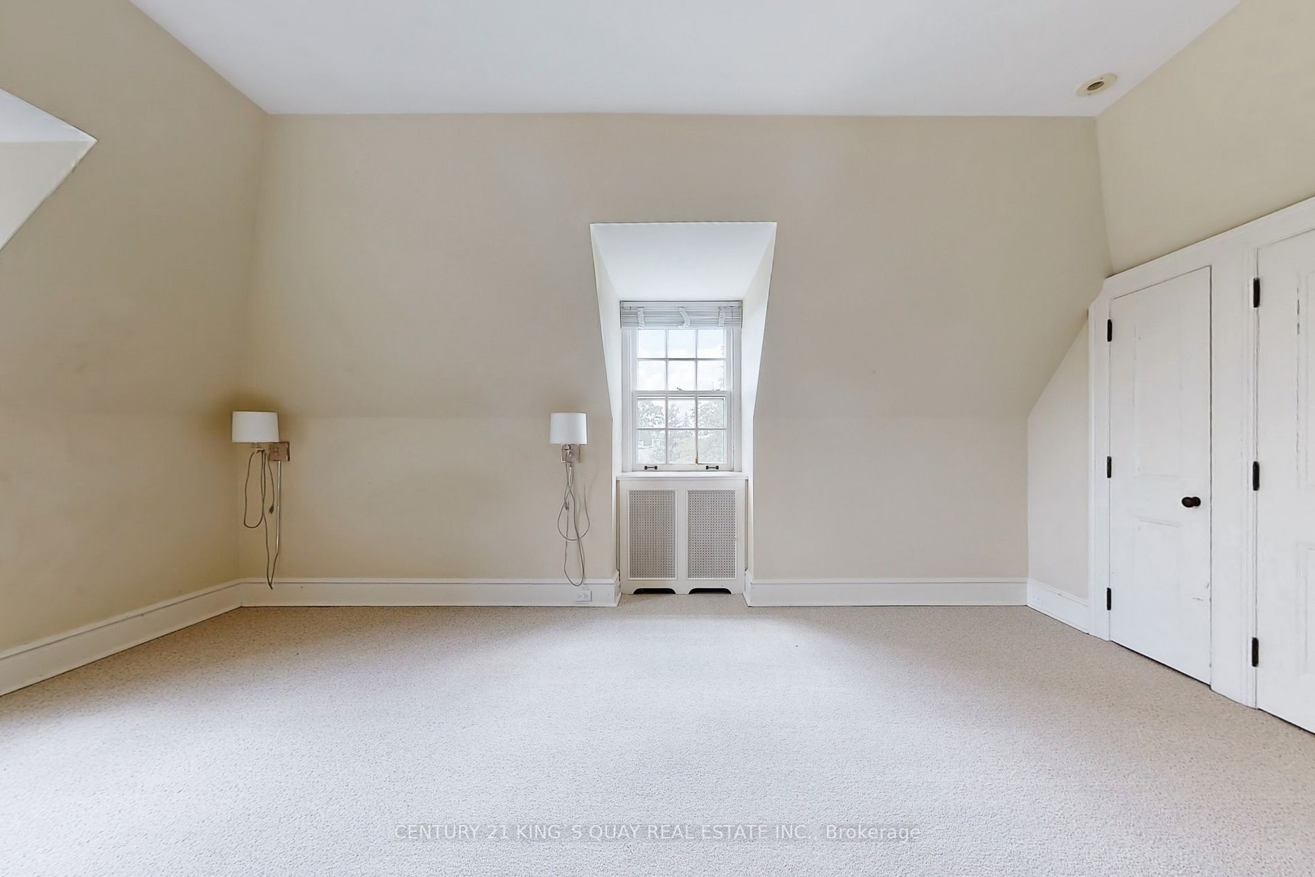 435 Russell Hill Rd