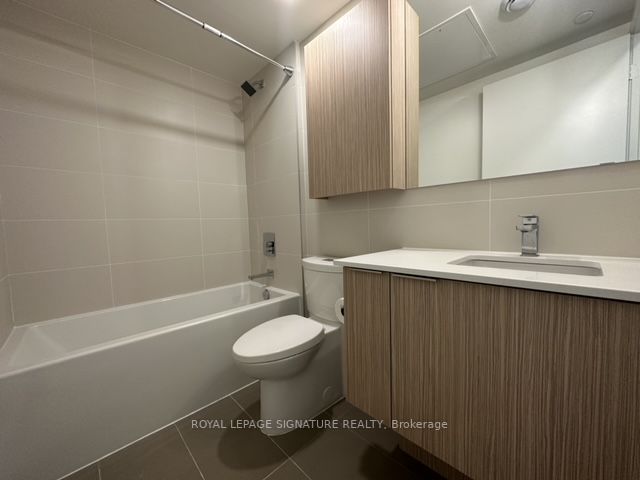 10 Deerlick Crt, #1407