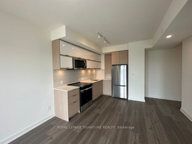10 Deerlick Crt, #1407