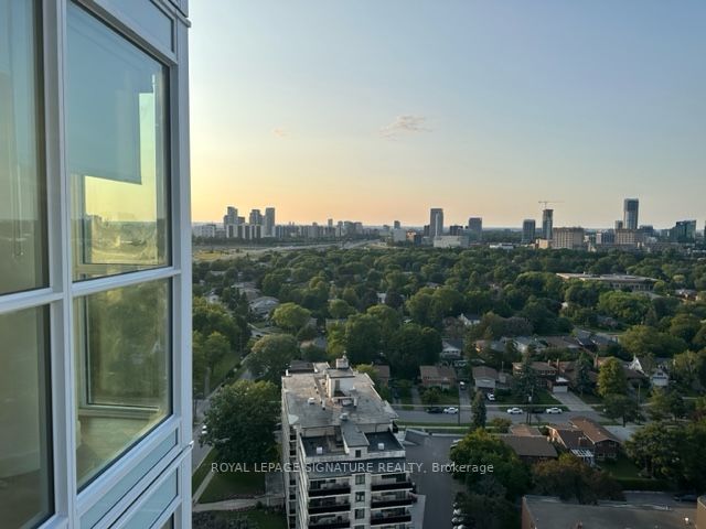 10 Deerlick Crt, #1407
