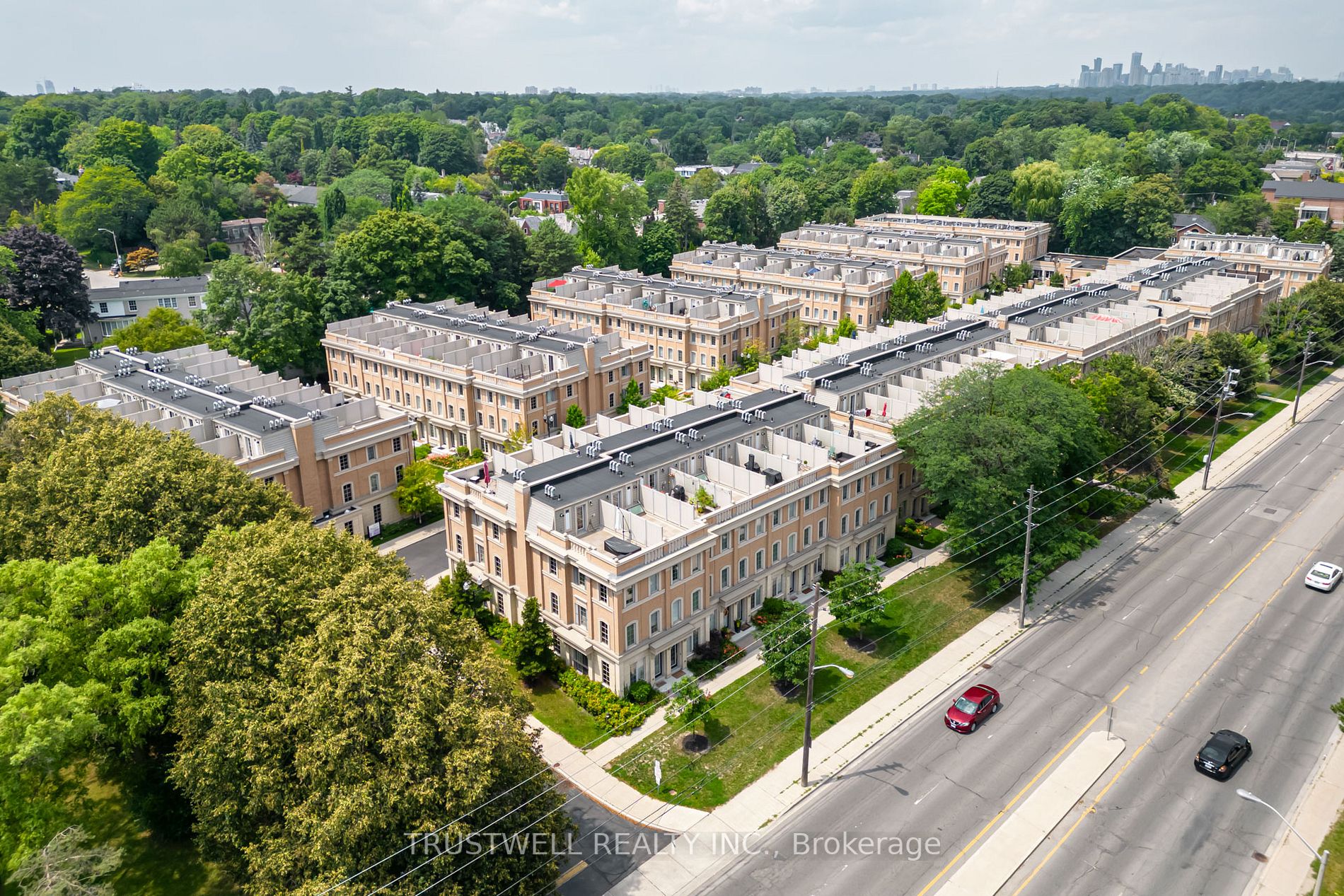 2112 Bayview Ave, #119