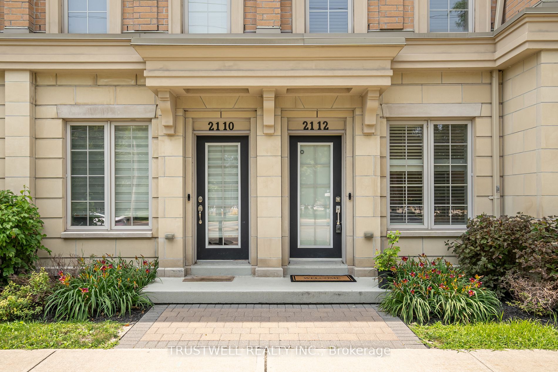 2112 Bayview Ave, #119