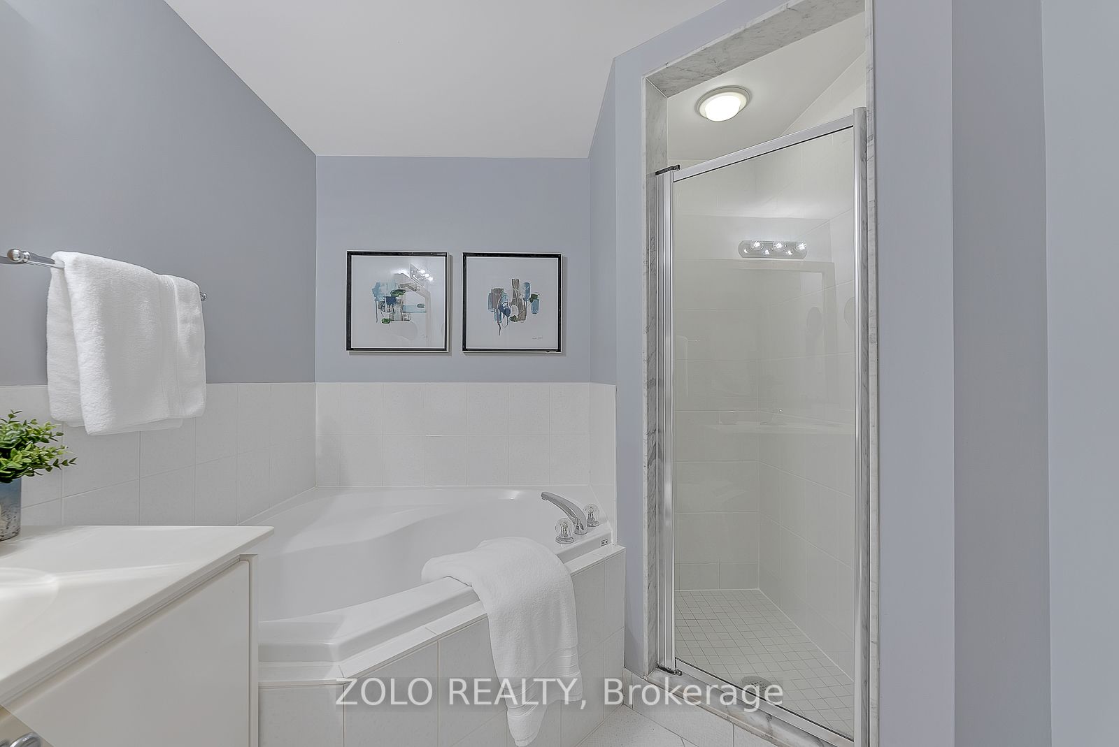 9 Greenbriar Rd, #210