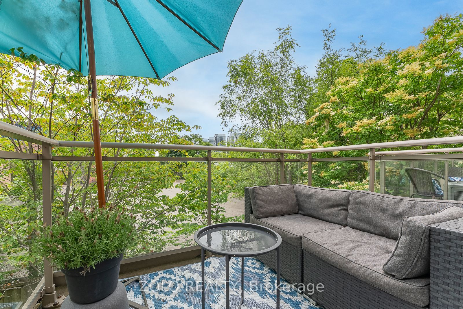9 Greenbriar Rd, #210