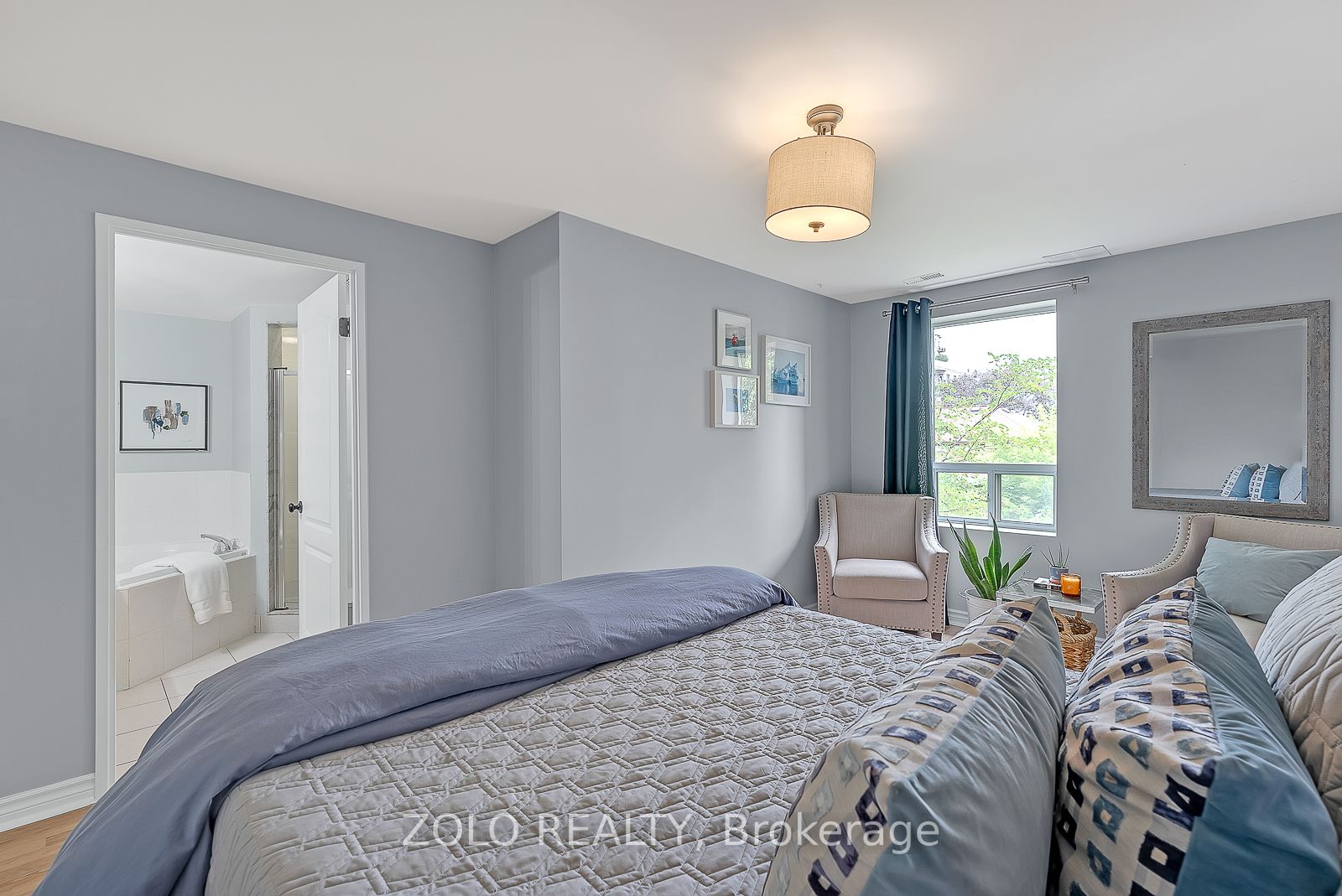 9 Greenbriar Rd, #210
