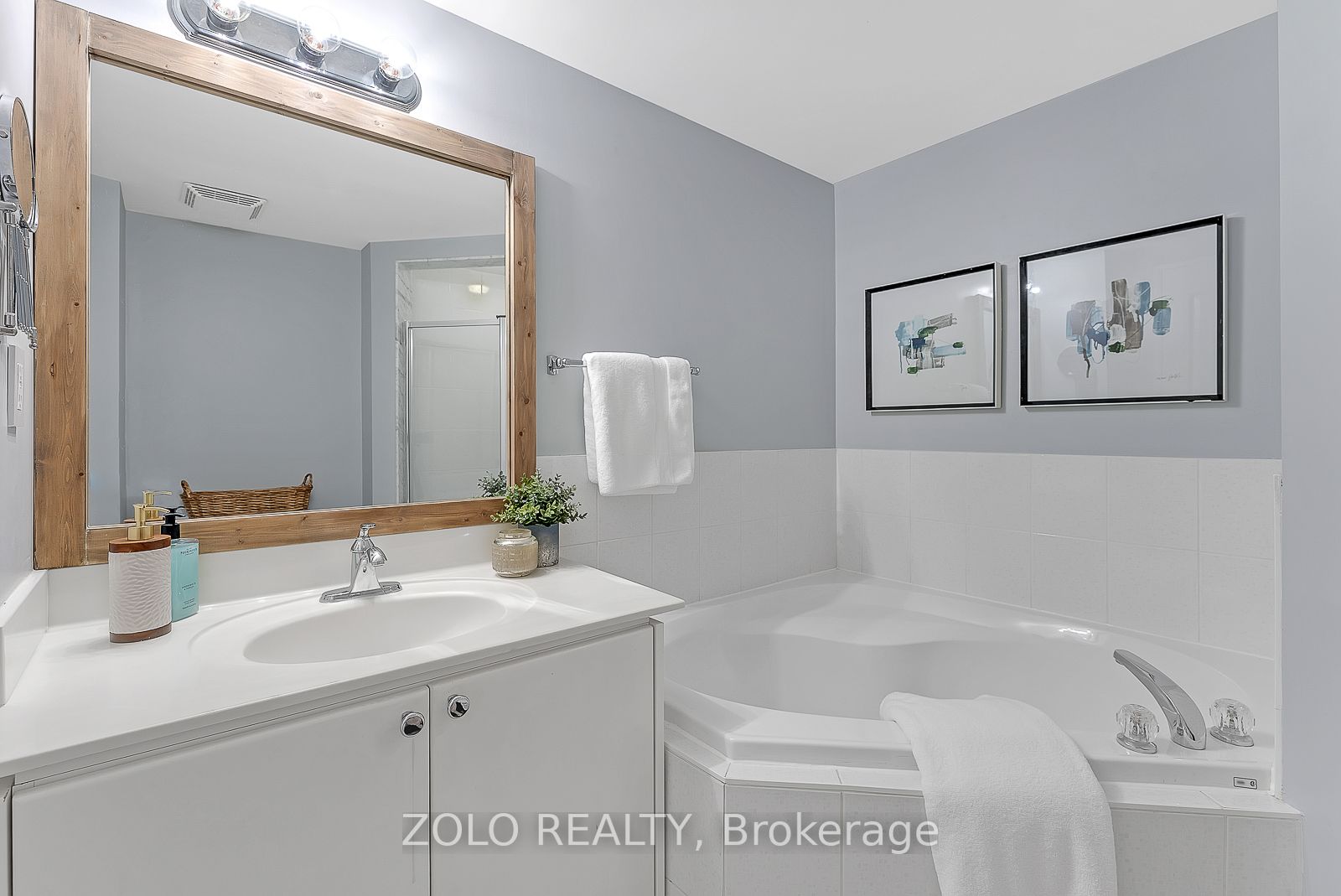 9 Greenbriar Rd, #210