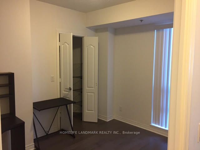 2756 Old Leslie St, #301