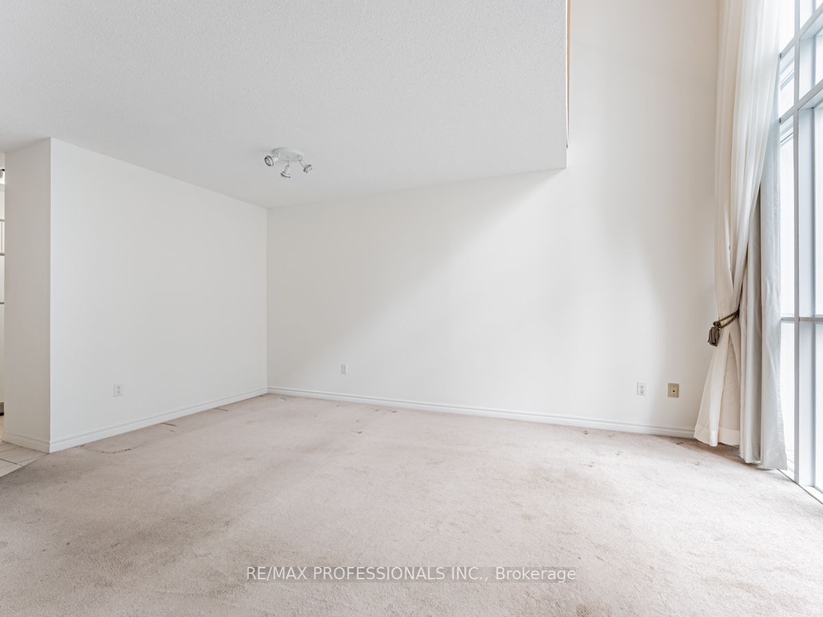 30 Hayden St, #1204