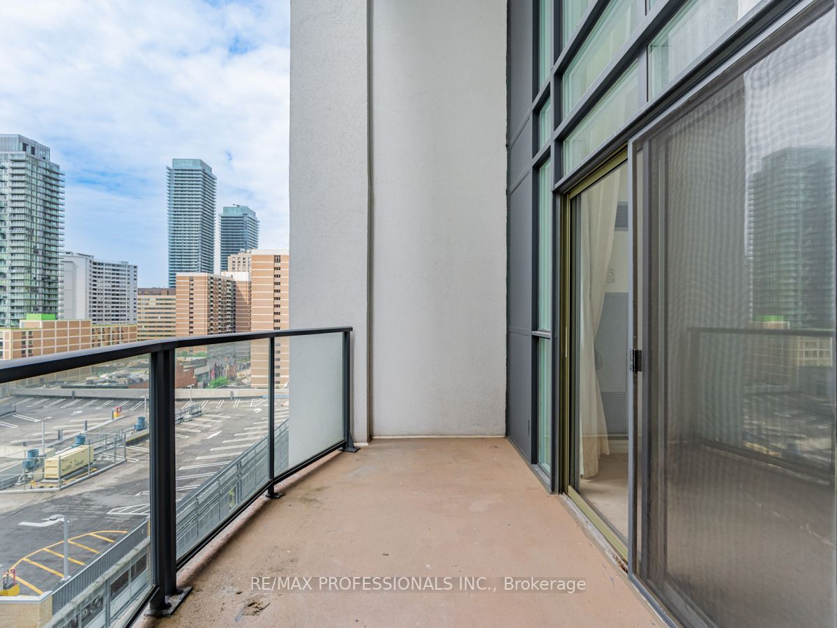 30 Hayden St, #1204