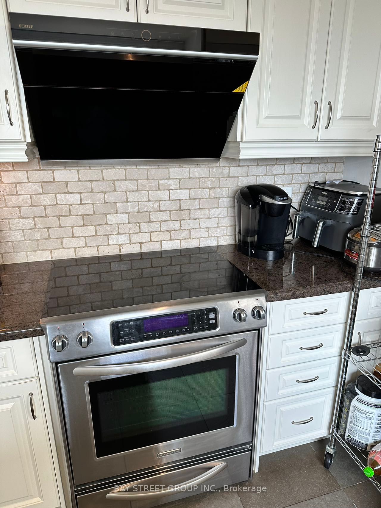 23 Rean Drive, #705