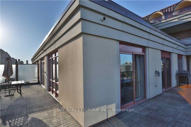 23 Rean Drive, #705