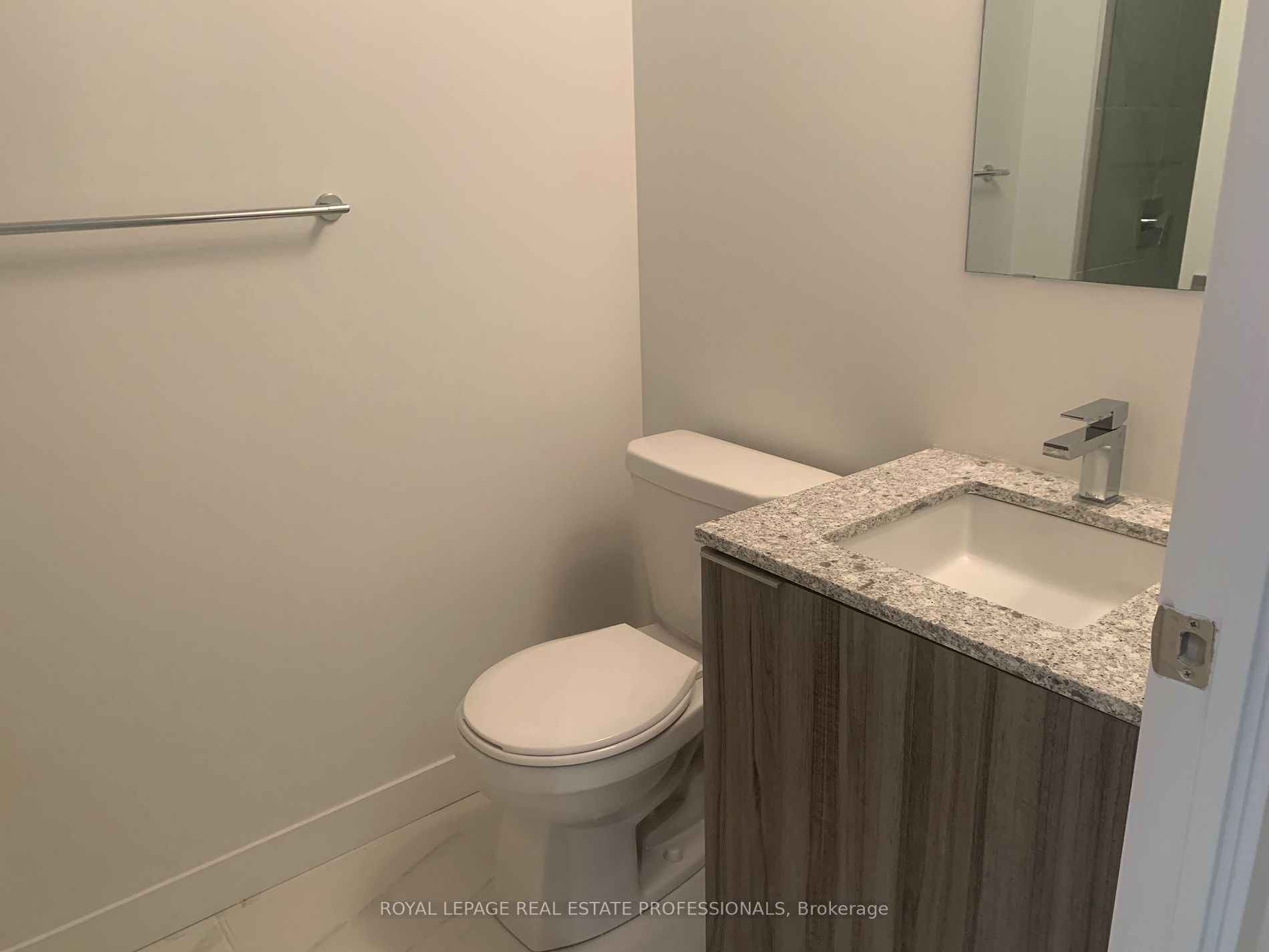 31 Tippett Rd, #445
