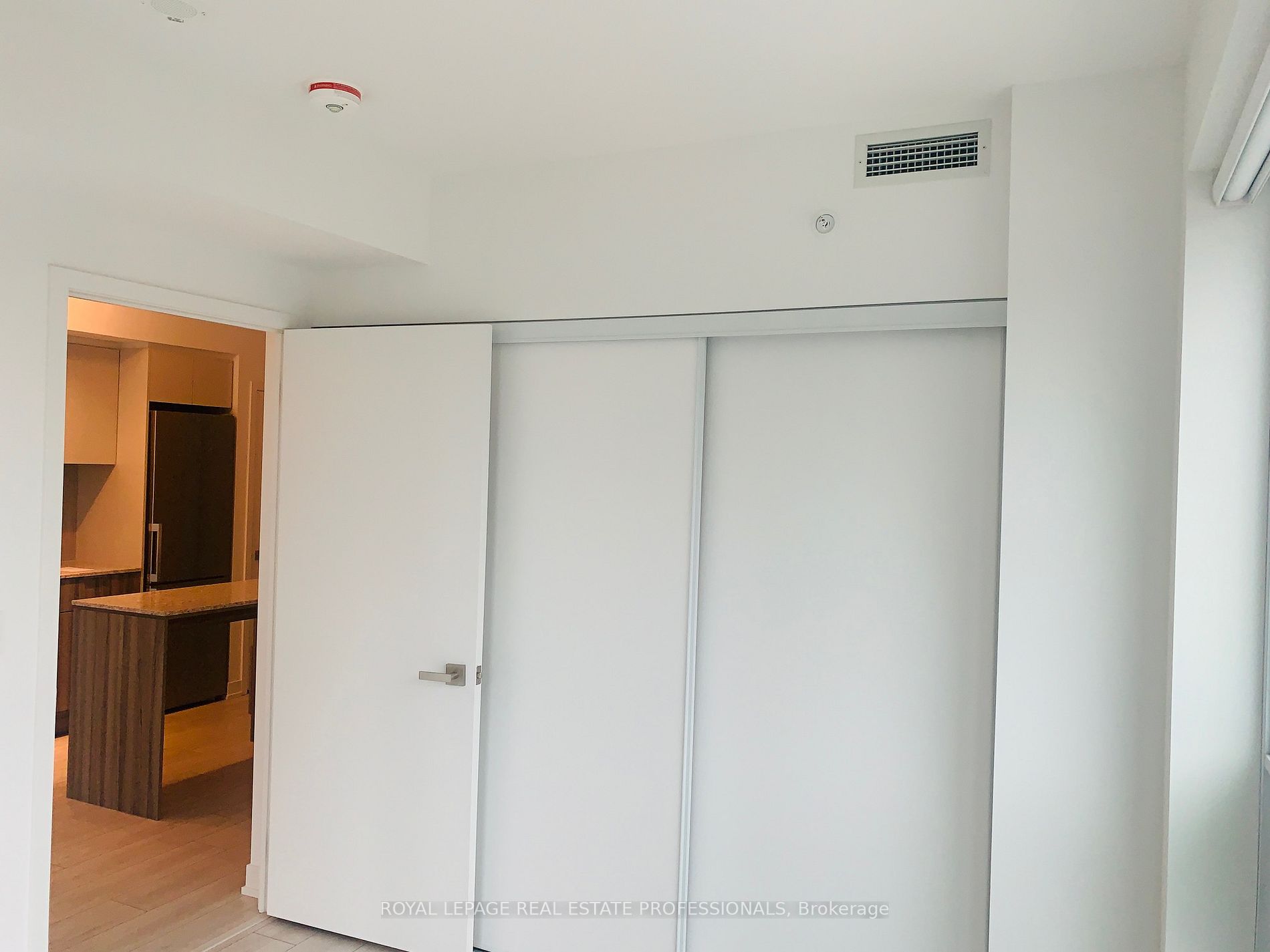 31 Tippett Rd, #445