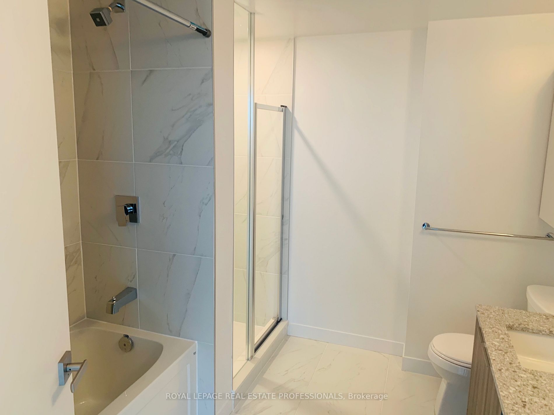 31 Tippett Rd, #445