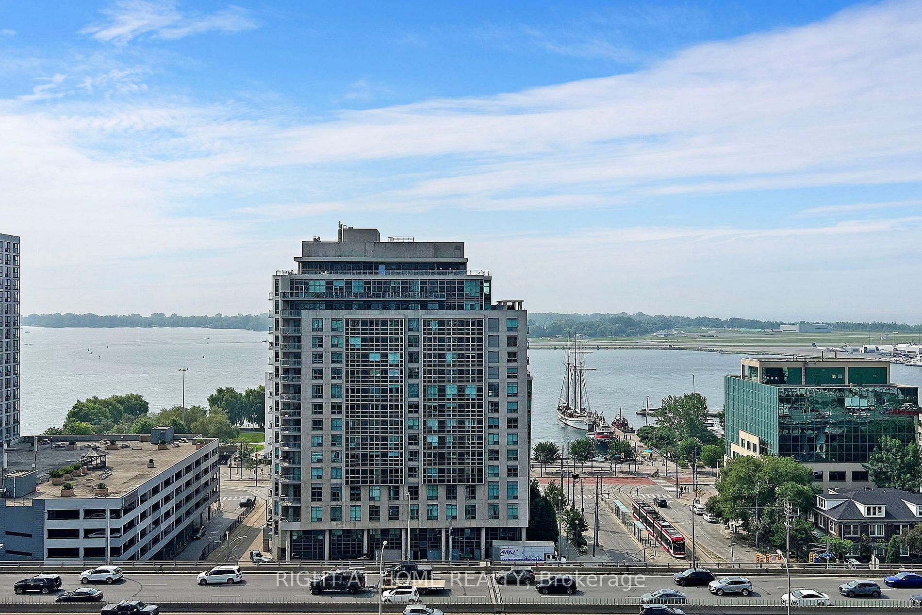 35 Mariner Terr, #1611