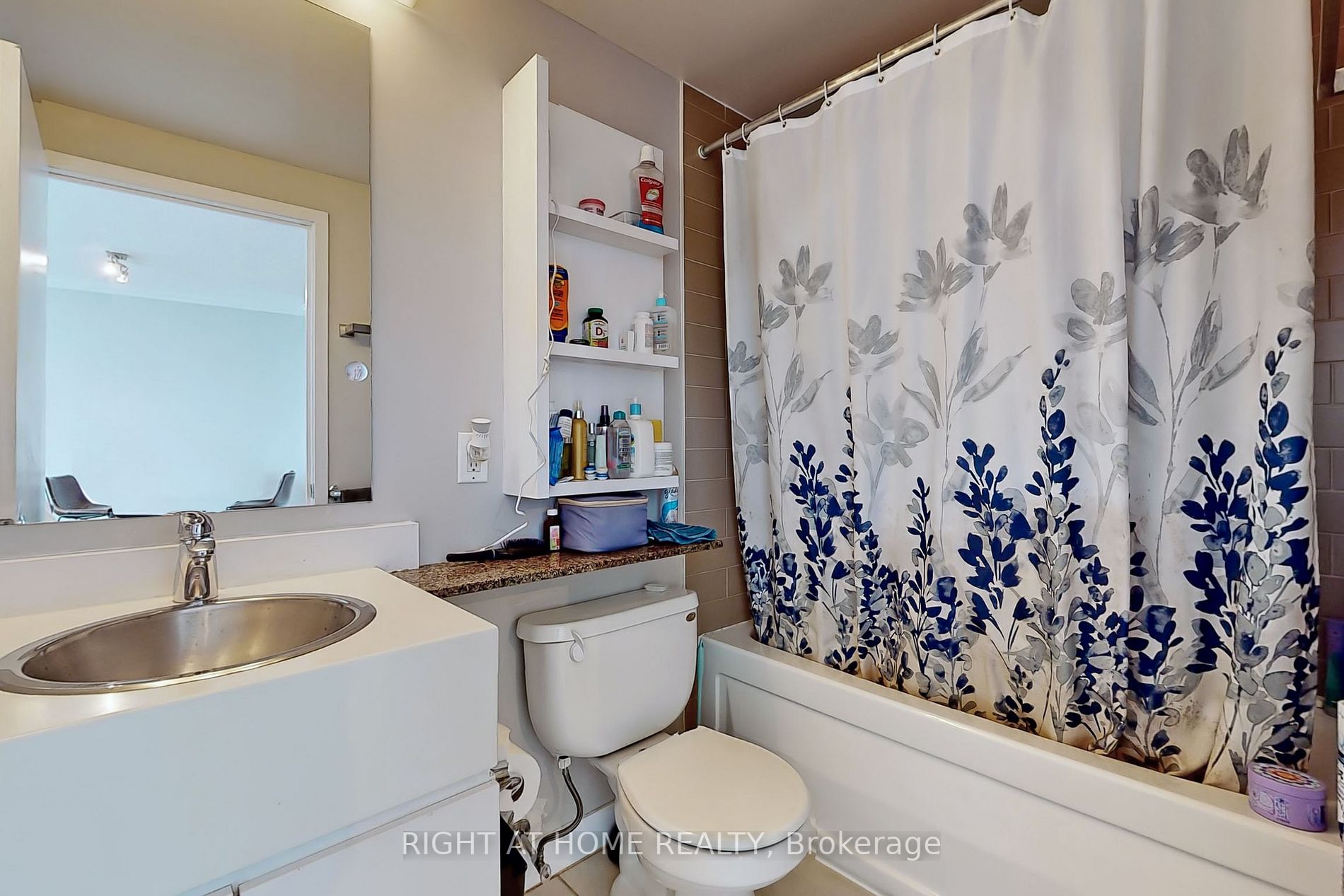 35 Mariner Terr, #1611