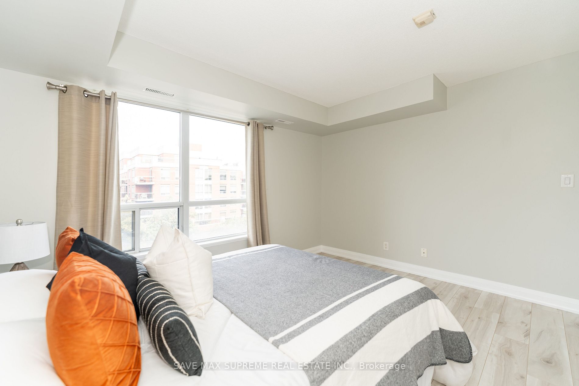 801 Sheppard Ave W, #515
