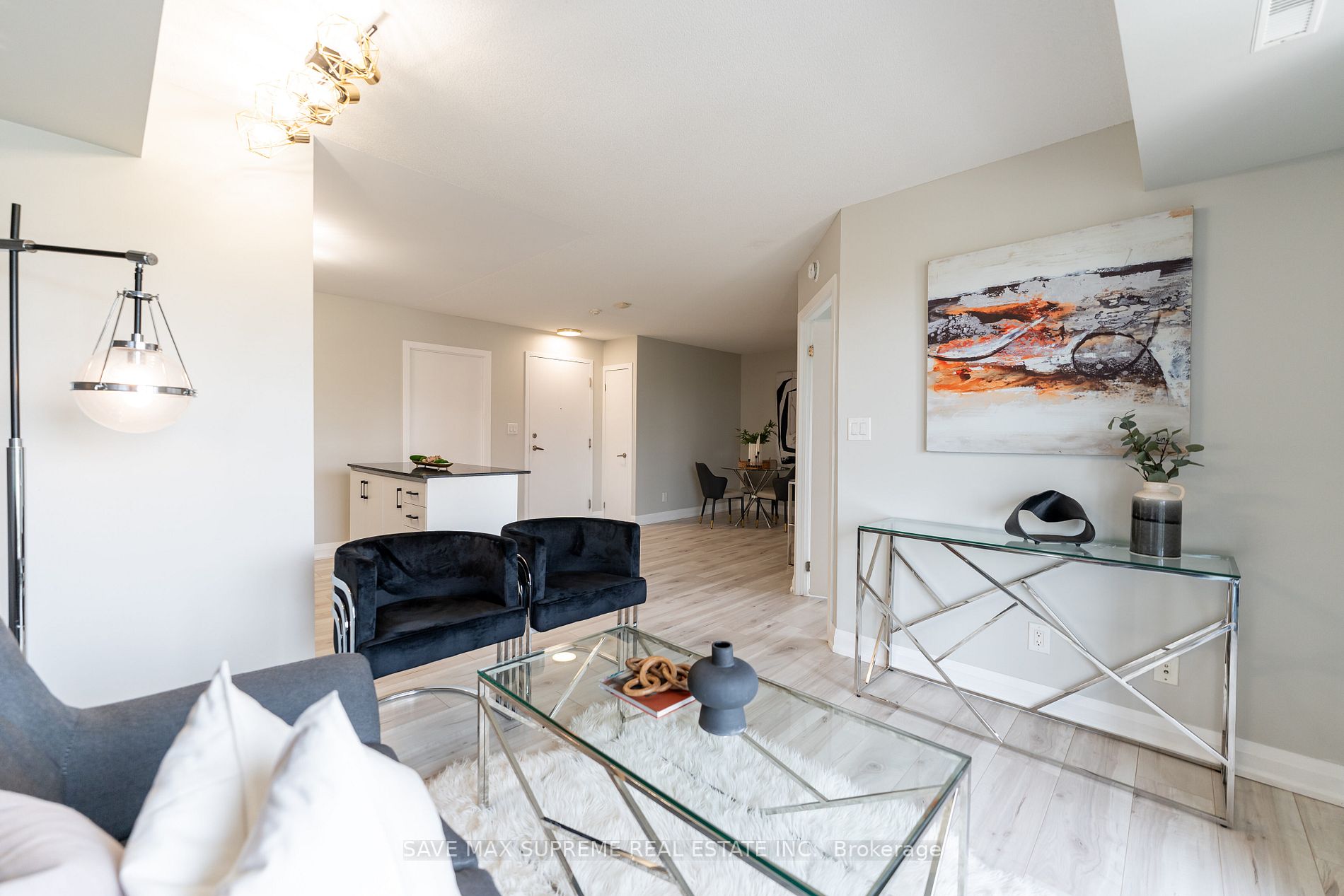 801 Sheppard Ave W, #515