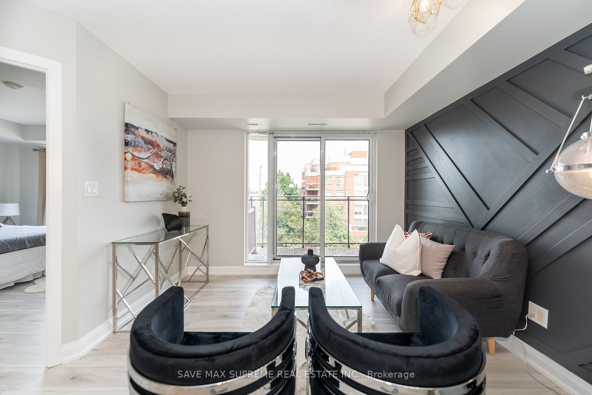 801 Sheppard Ave W, #515