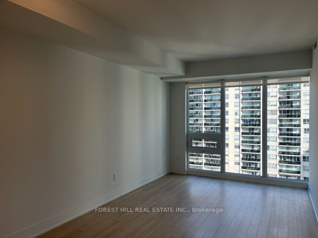 310 Tweedsmuir Ave, #1906