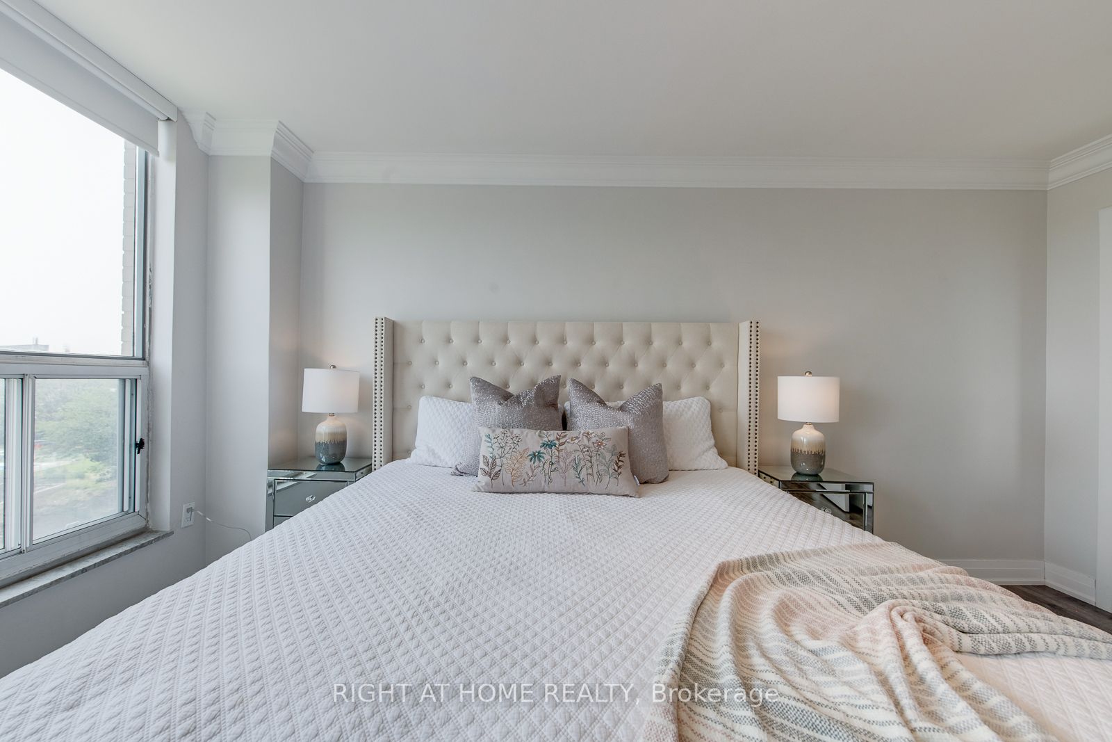 130 Neptune Dr, #509