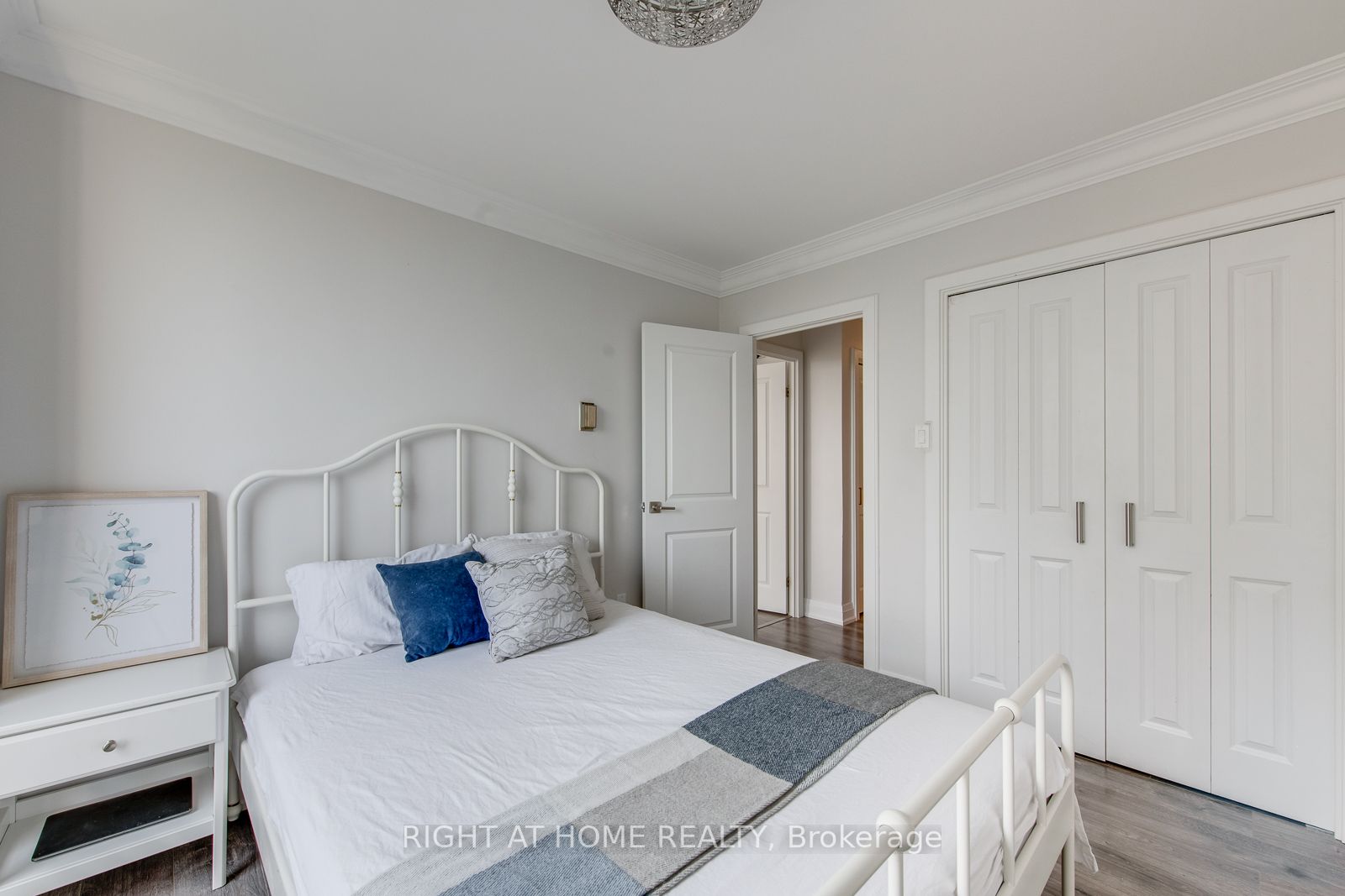 130 Neptune Dr, #509