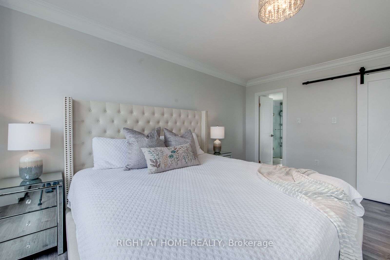130 Neptune Dr, #509