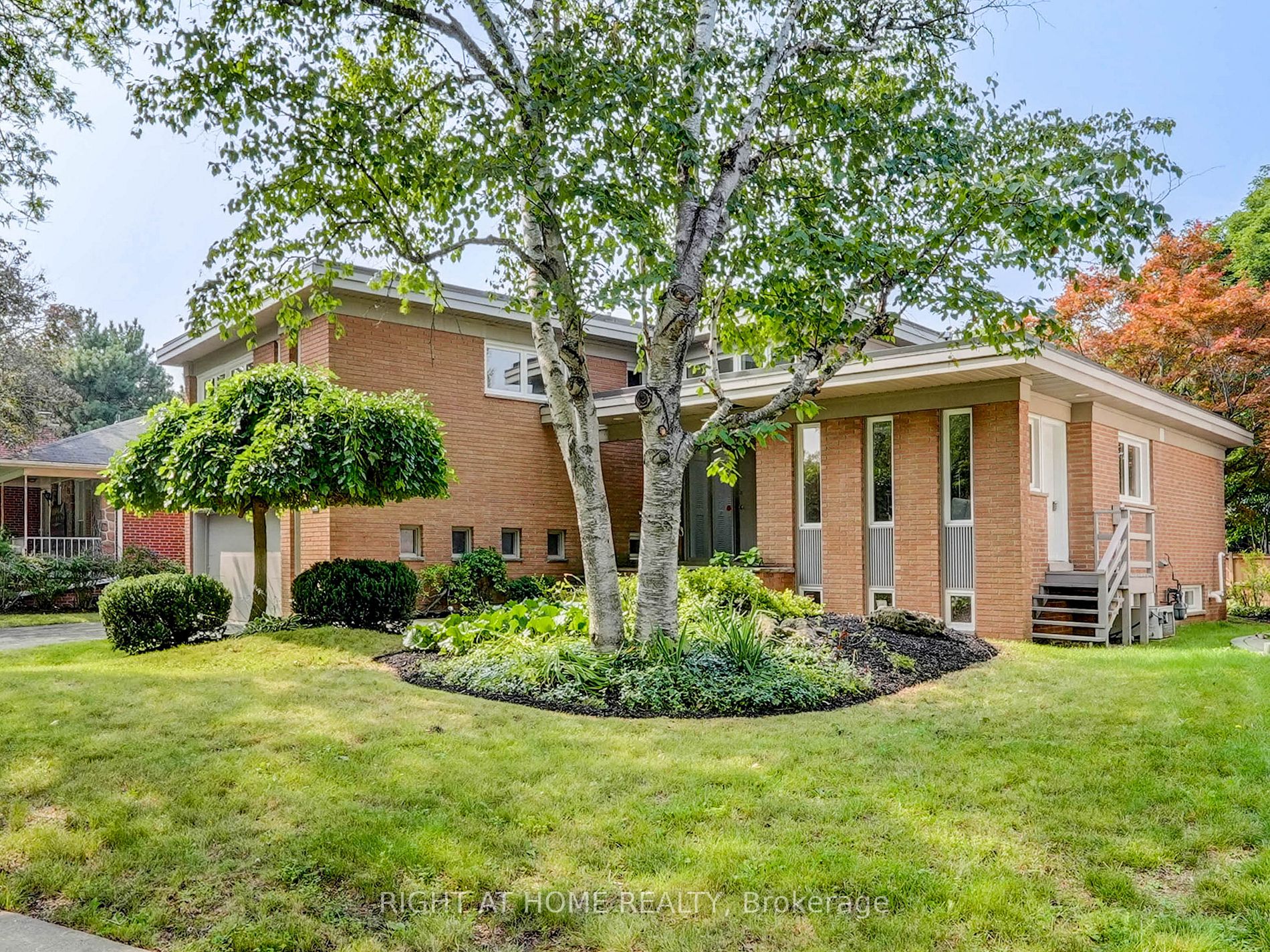 45 Foursome Cres