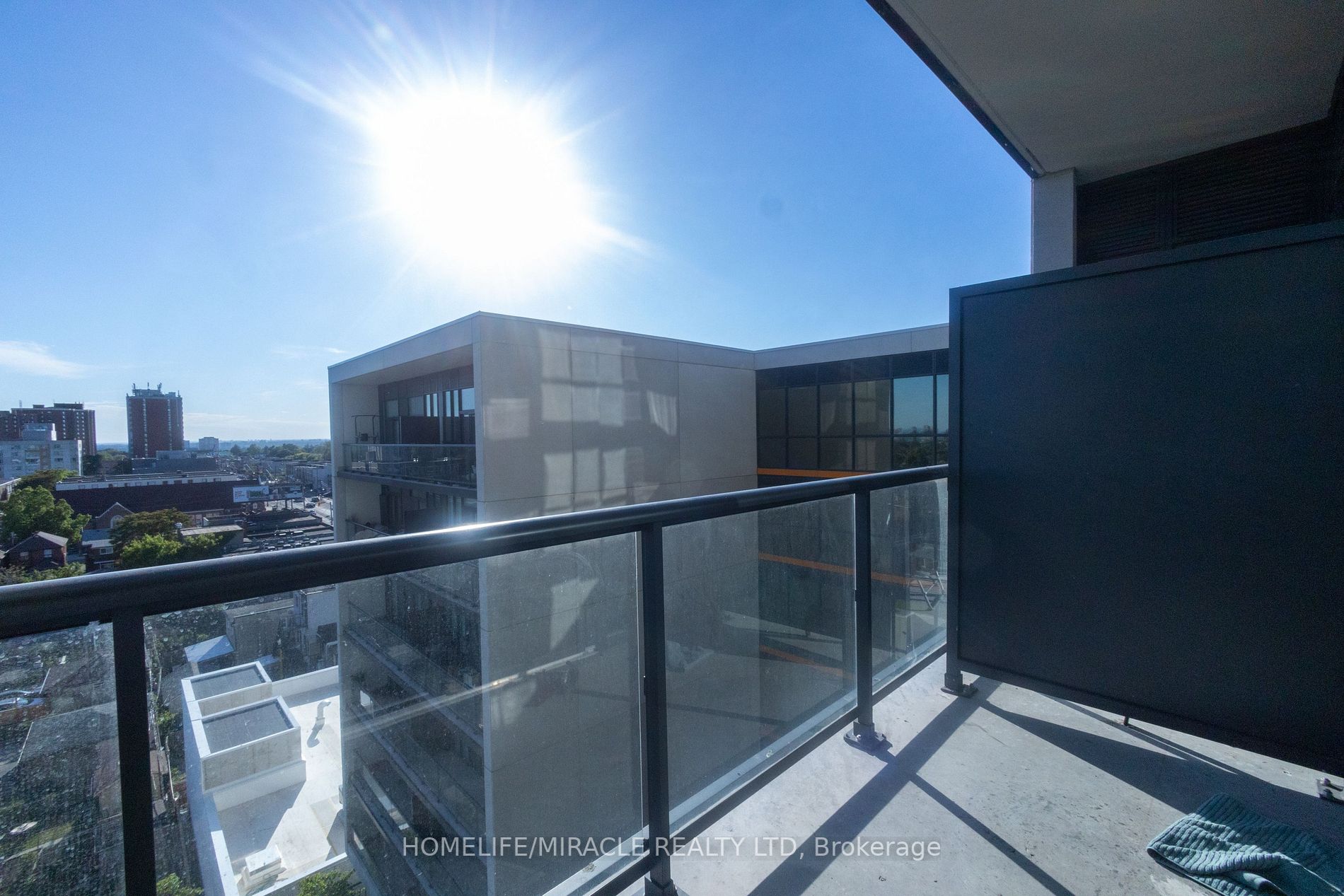 1603 Eglinton Ave W, #807