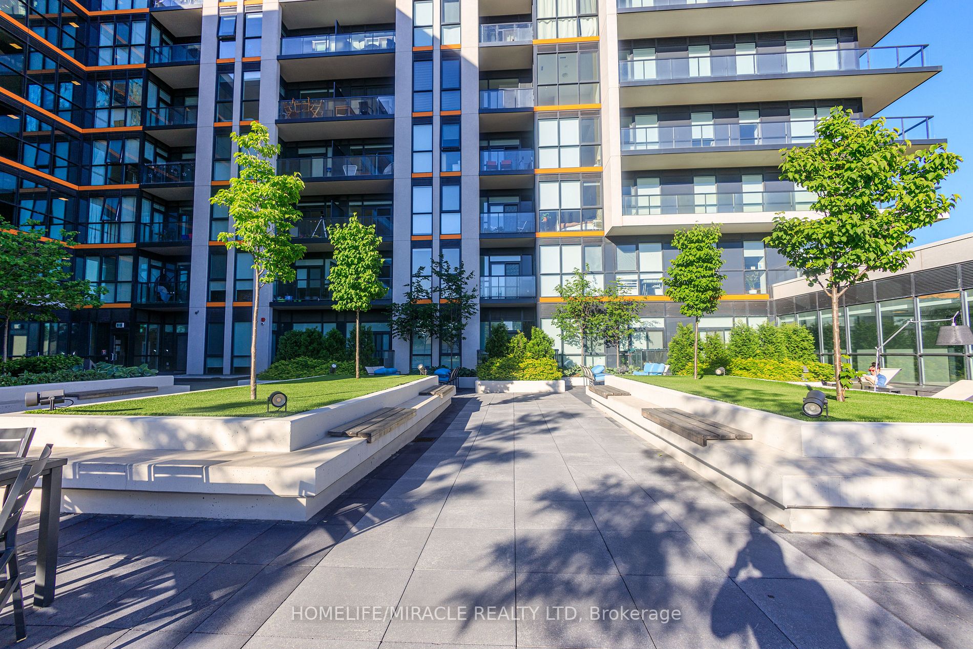 1603 Eglinton Ave W, #807