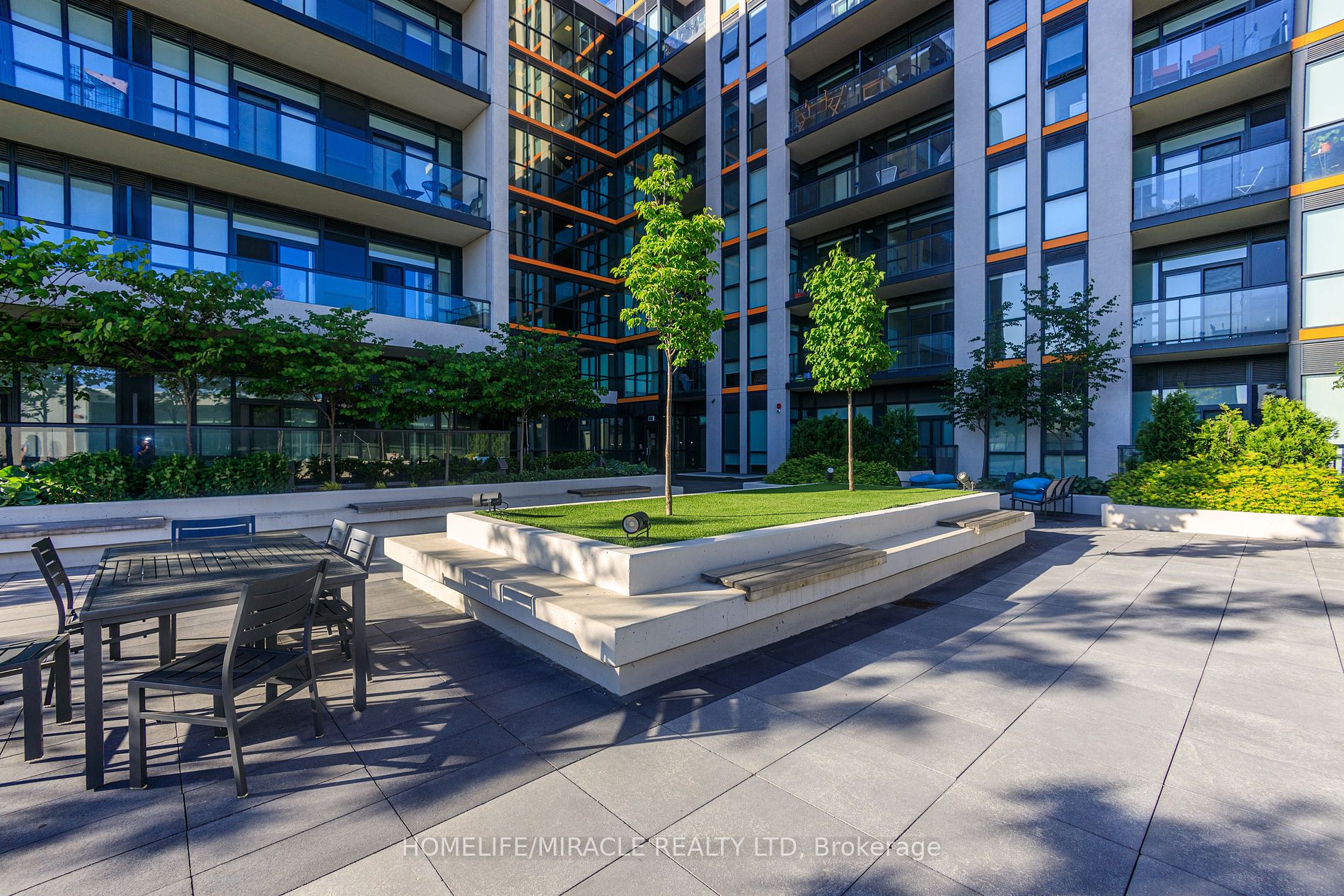 1603 Eglinton Ave W, #807