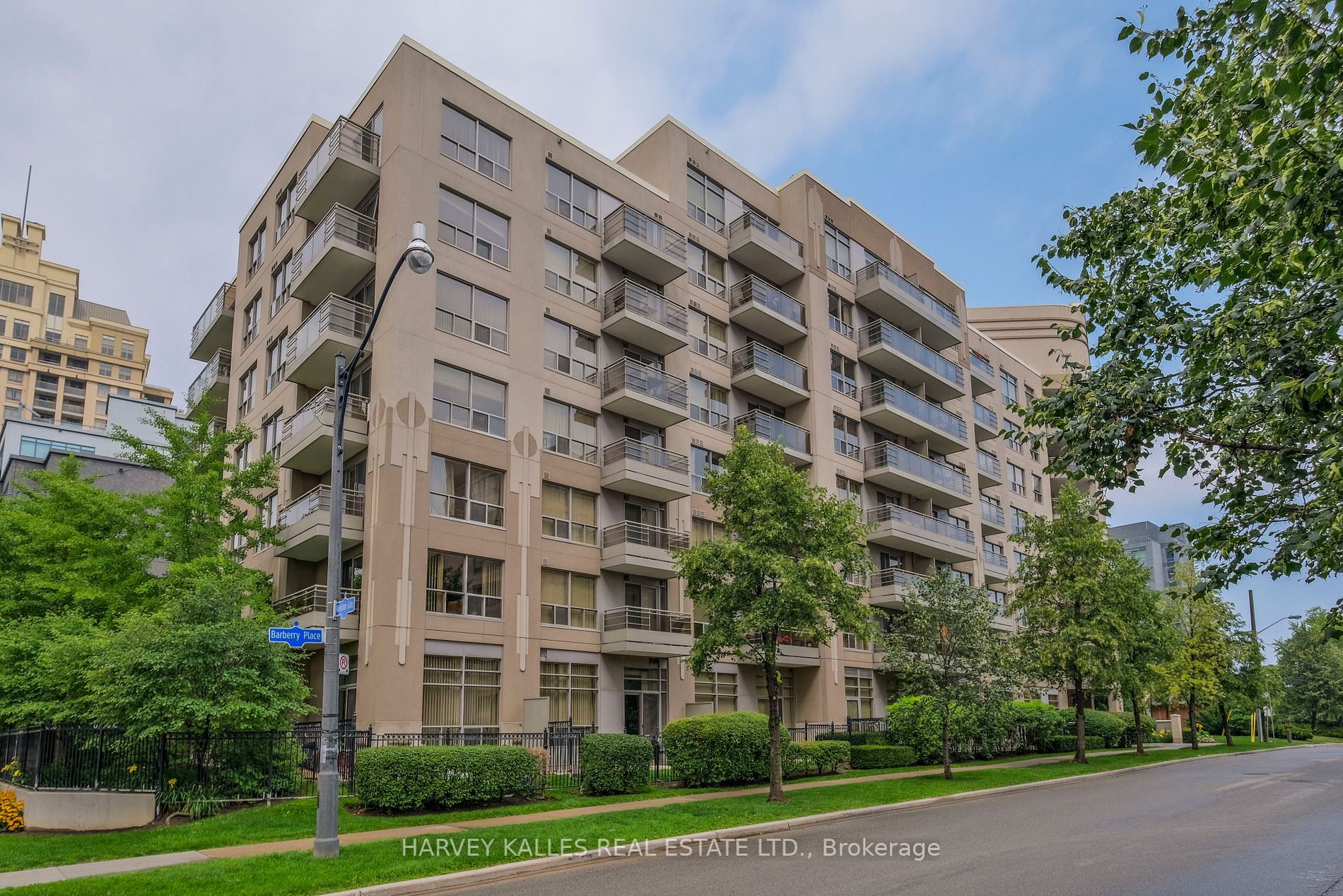 19 Barberry Pl, #407