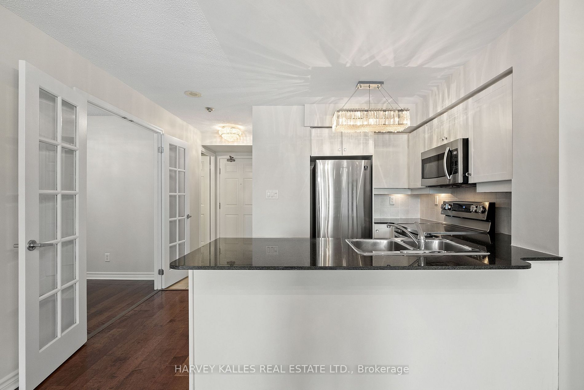 19 Barberry Pl, #407