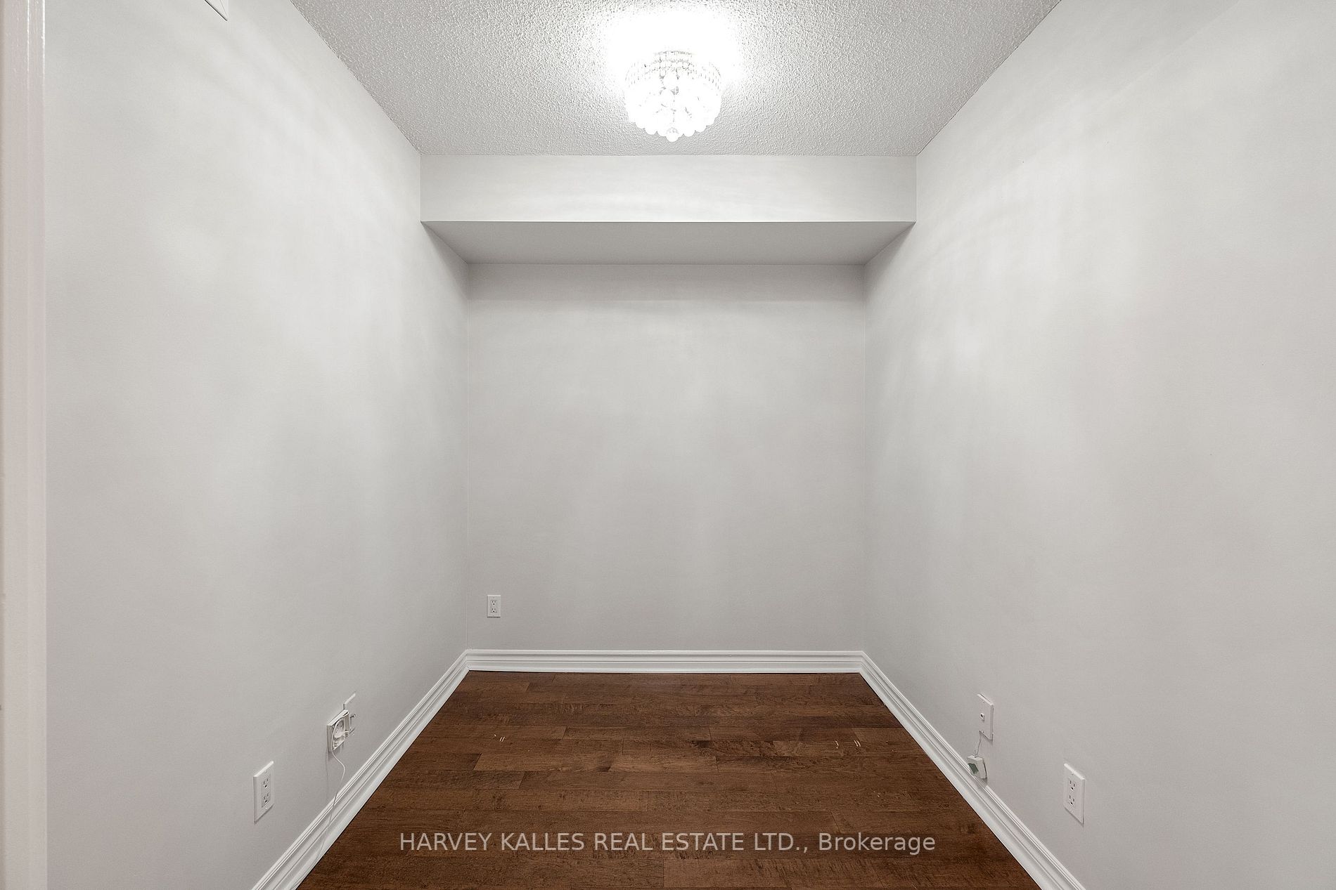 19 Barberry Pl, #407