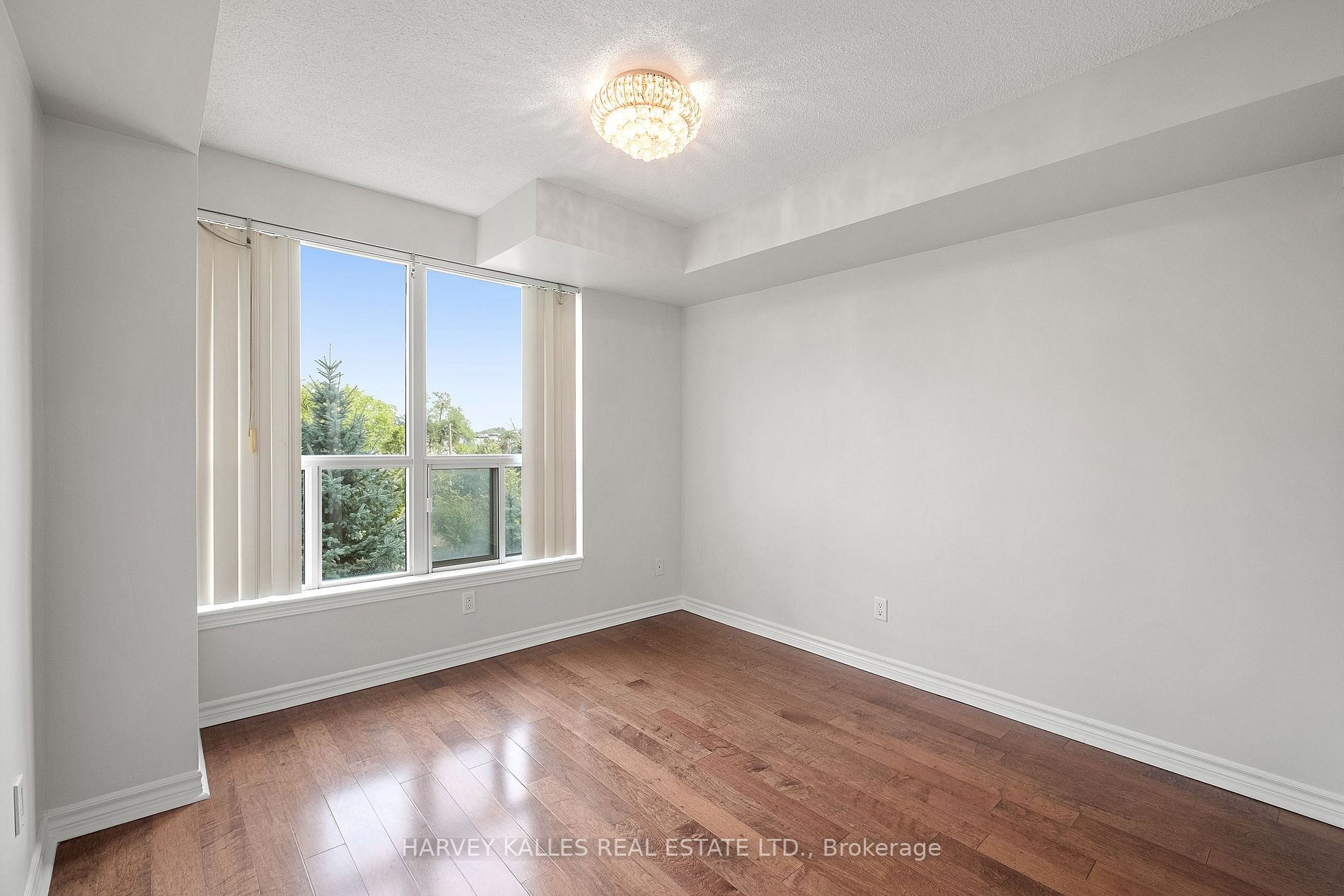 19 Barberry Pl, #407
